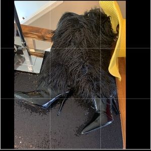 Women’s Knee High Size 12 Black Mongolian Faux Fur